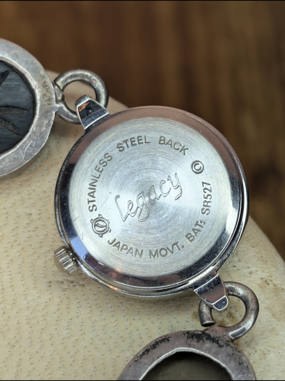 Signed J. Yates Navajo Sterling Silver Watch - Turquoise, Spiny Oyster, Scarab - Picture 5 of 12